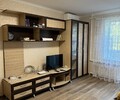 В Аренду предлагается просторная 1-комнатная квартира. 2 этаж.
