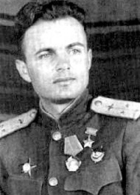 Бабак Иван Ильич | 26. 07. 1919 | Известный советский летчик, Гвардии капитан, Герой Советского Союза