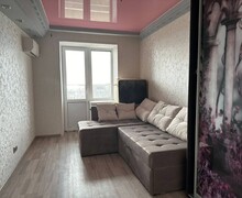В продажа предлагается 4-х комнатная квартира в шаговой доступности от моря