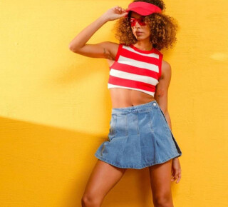 Магазин одежды ГЛАМУР на пр. Металлургов