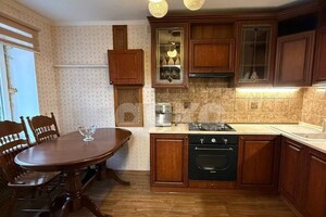Сдается трёхкомнатная квартира