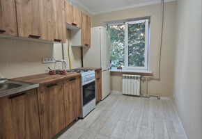 Продается 3х-комнатная квартира на 17 микрорайоне