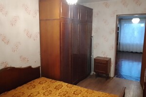 Продается трёхкомнатная квартира