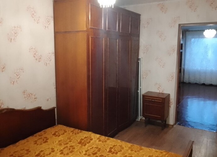 Продается трёхкомнатная квартира