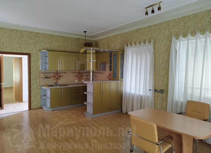 Продаем в Мелекино комплекс - магазин и кафе