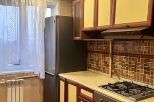 Продаётся трехкомнатная квартира в Левобережном районе