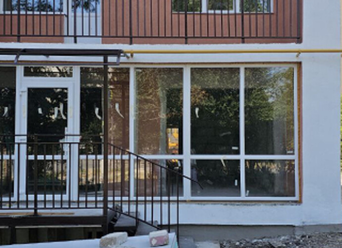 Продается коммерческое помещение свободного назначения в центре