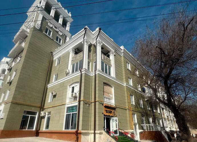 Продается 4 комн.кв 86 м² этаж 2/4