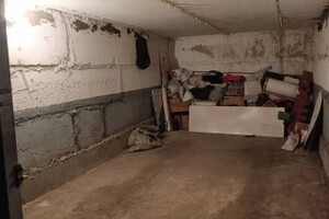 сдам гараж стадион Ильичевец Приморский район Мариуполь