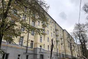 Продается двухкомнатная квартира в центре города
