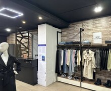 Магазин одежды и обуви LIXS