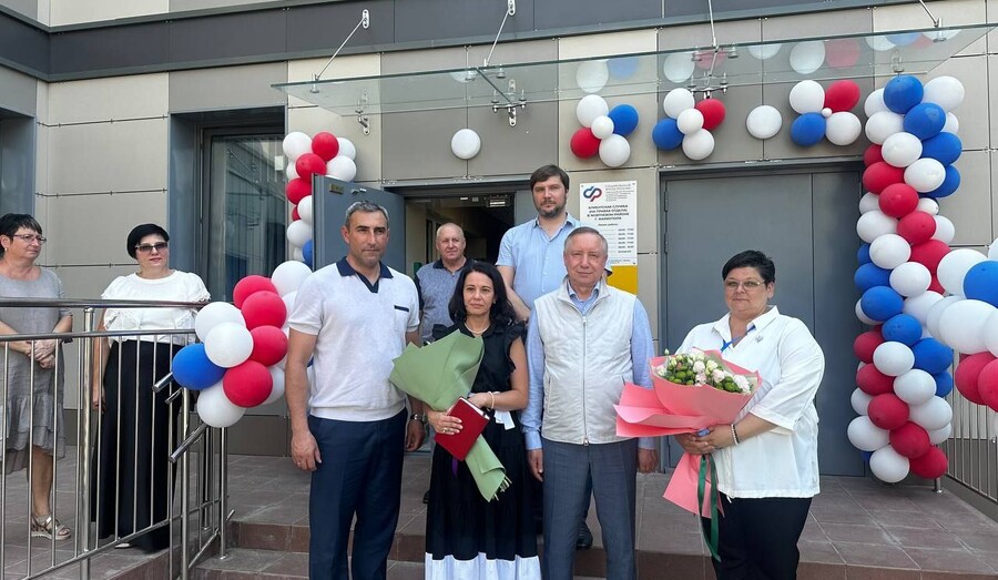 В Мариуполе прошло открытие пенсионного и социального фонда