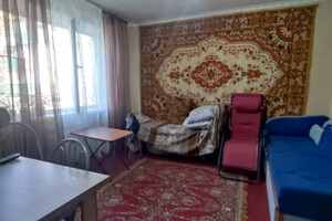 Продаётся однокомнатная квартира гостинного типа