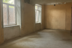 Сдается в аренду коммерческое помещение в Центральном районе.