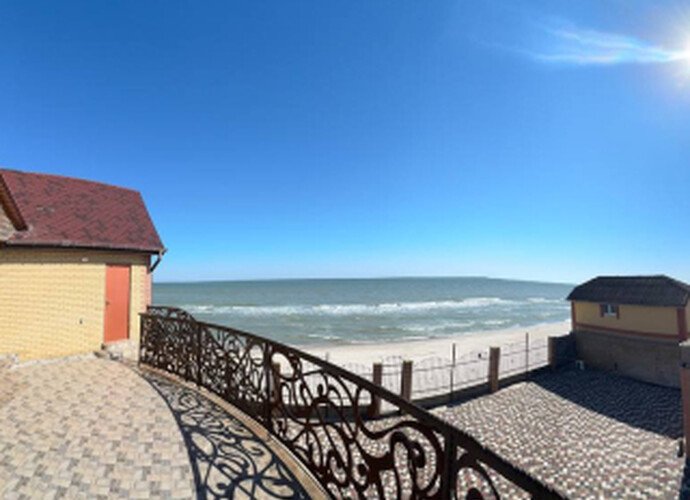 Предлагается к продаже готовый бизнес на побережье