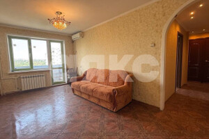 Продается 3-комнатная квартира в центре Мариуполя 
