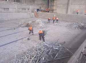 Плавбассейн Нептун в Мариуполе восстановят до конца 2024 года