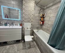 Продается четырёхкомнатная квартира