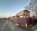 Продаётся большой, двухэтажный дом в Приморском районе (Черёмушки) с  приватизированным участком площадью 6 соток.