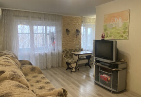 Продается 4 комн.кв 86 м² этаж 2/4
