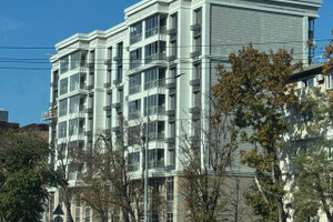 Продается двухкомнатная квартира в Центральном районе