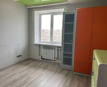 В продажа предлагается 4-х комнатная квартира в шаговой доступности от моря