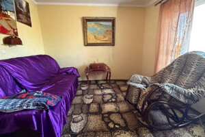 Продаётся уютная студия площадью 18,2 кв. м. на пятом этаже пятиэтажного дома по проспекту Победы