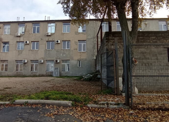 Продается административно-коммерческий комплекс