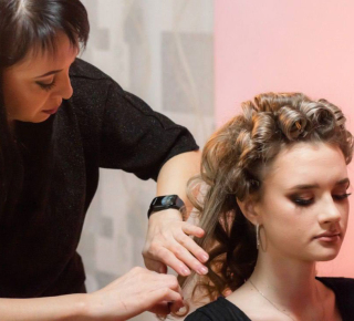 Студия красоты Елены Денисовой на пр. Строителей