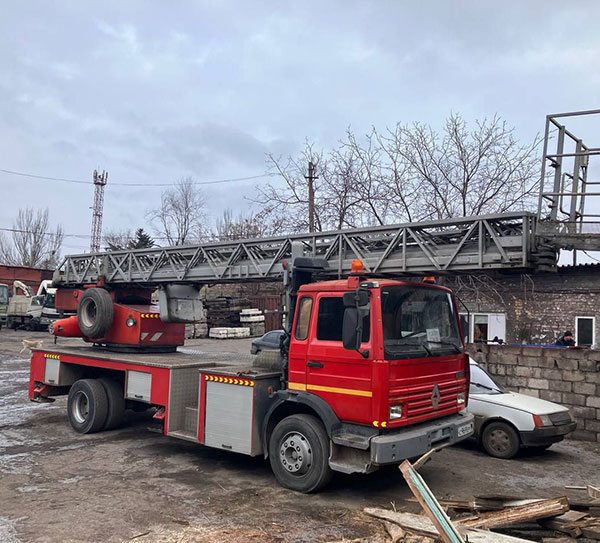 Услуги спецтехнике в Мариуполе и окрестностях от компании ТЕХСТРОЙ